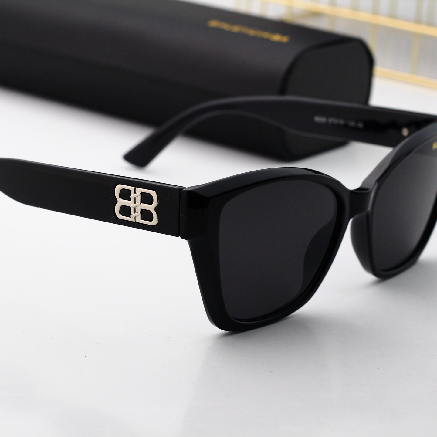 Balenciaga Basic Glasses