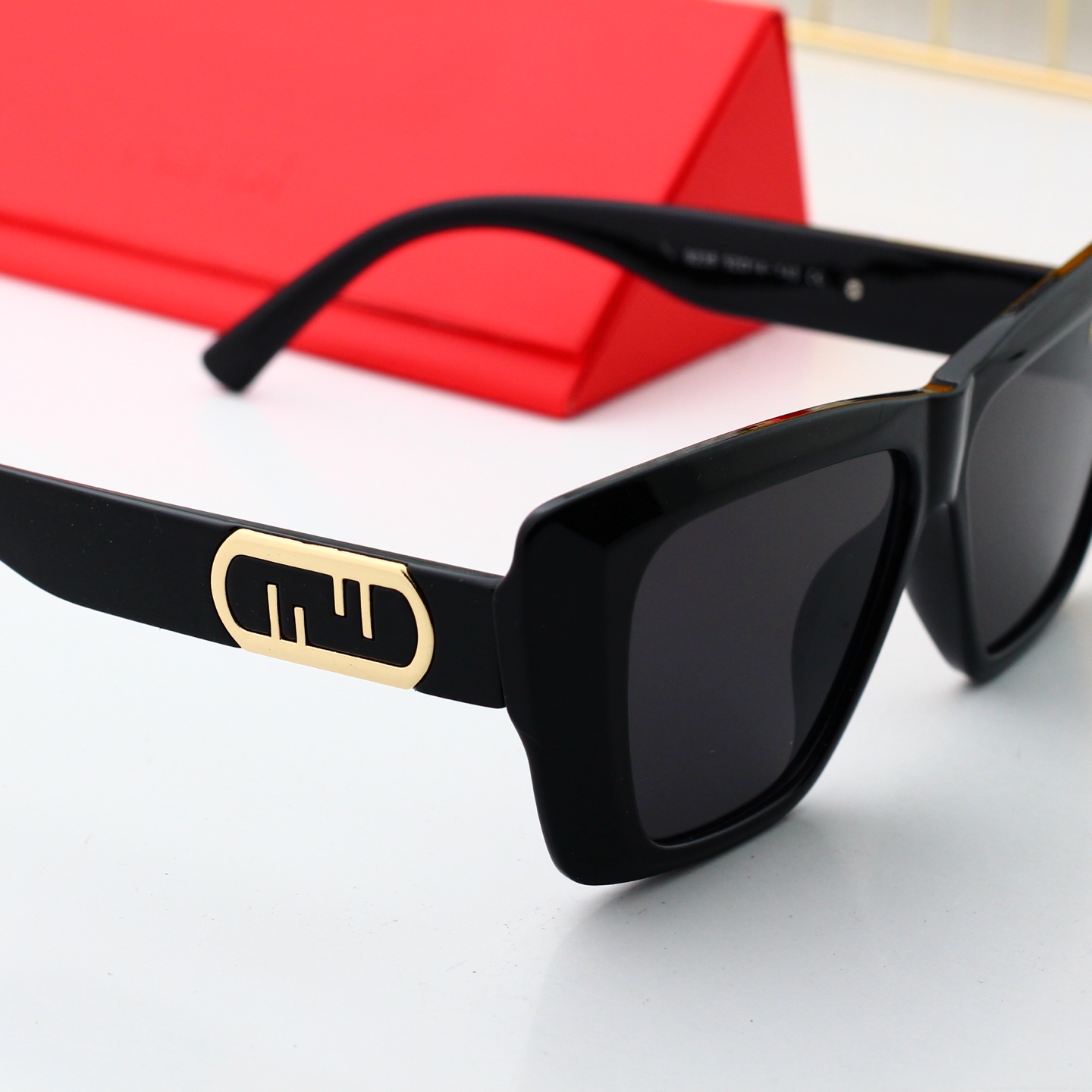 Fendi Basic Glasses