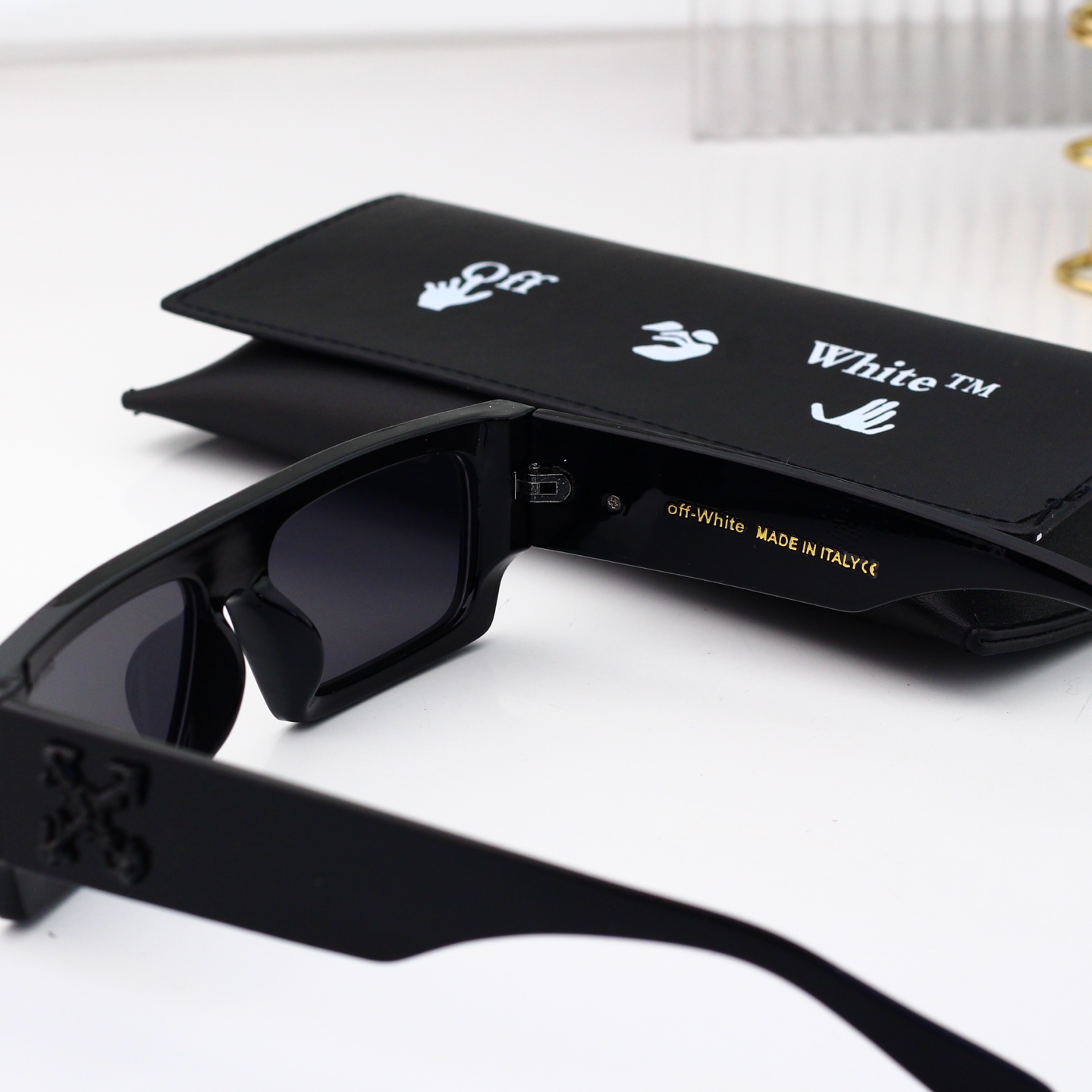 Off White Basic Glasses