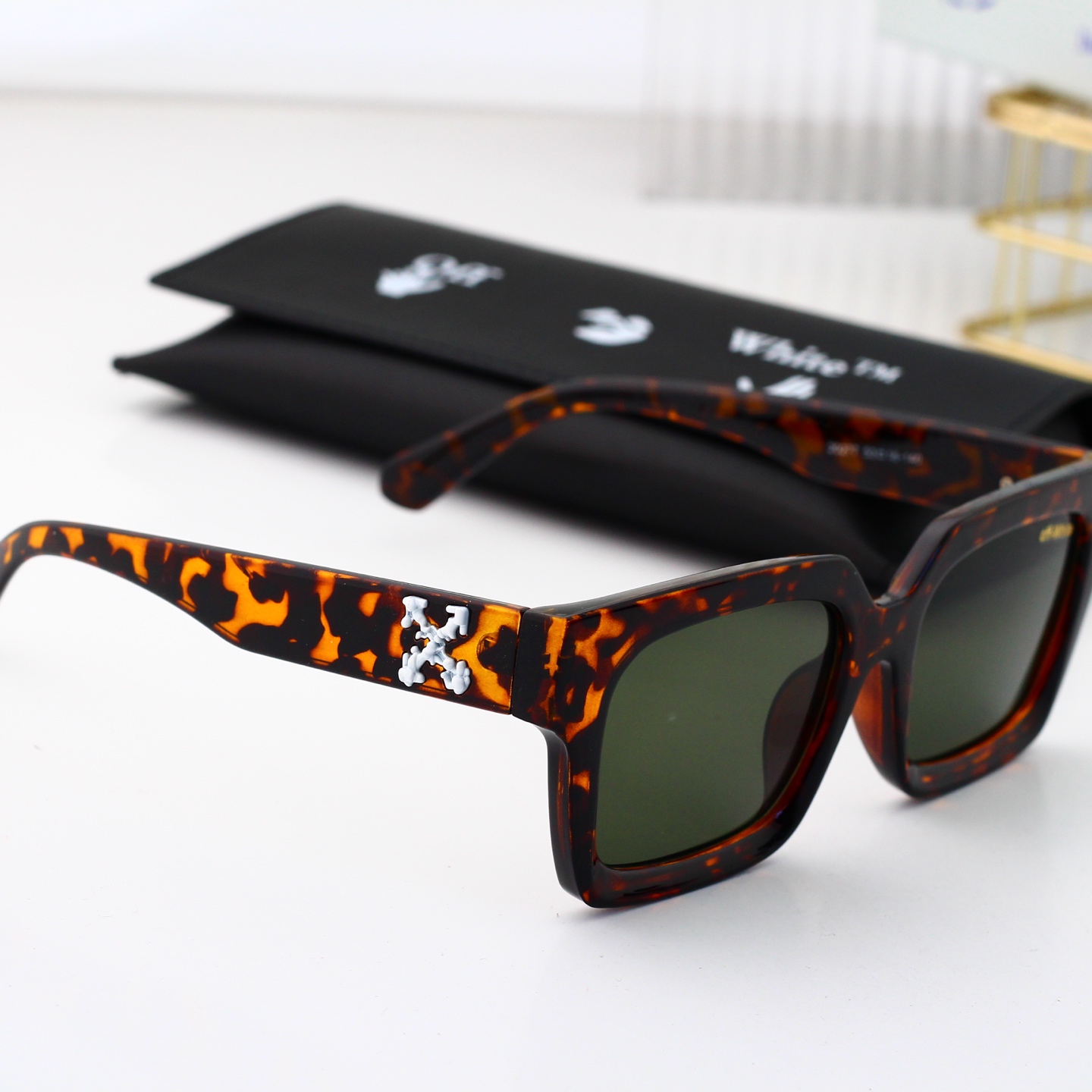 Off White Basic Glasses