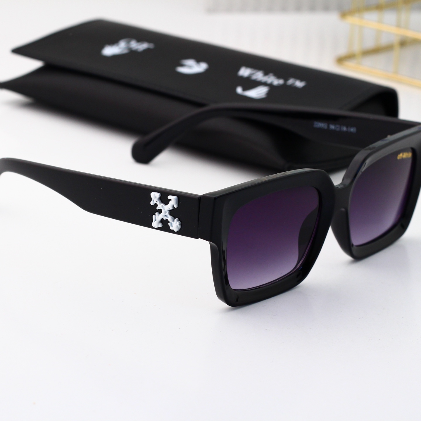 Off White Basic Glasses