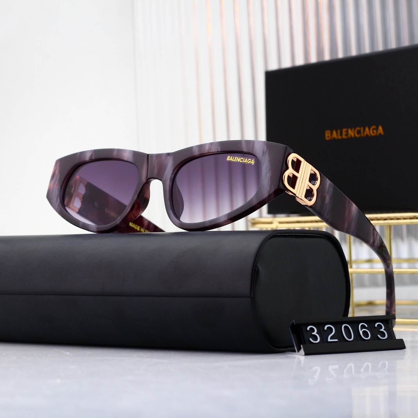 Balenciaga Basic Glasses