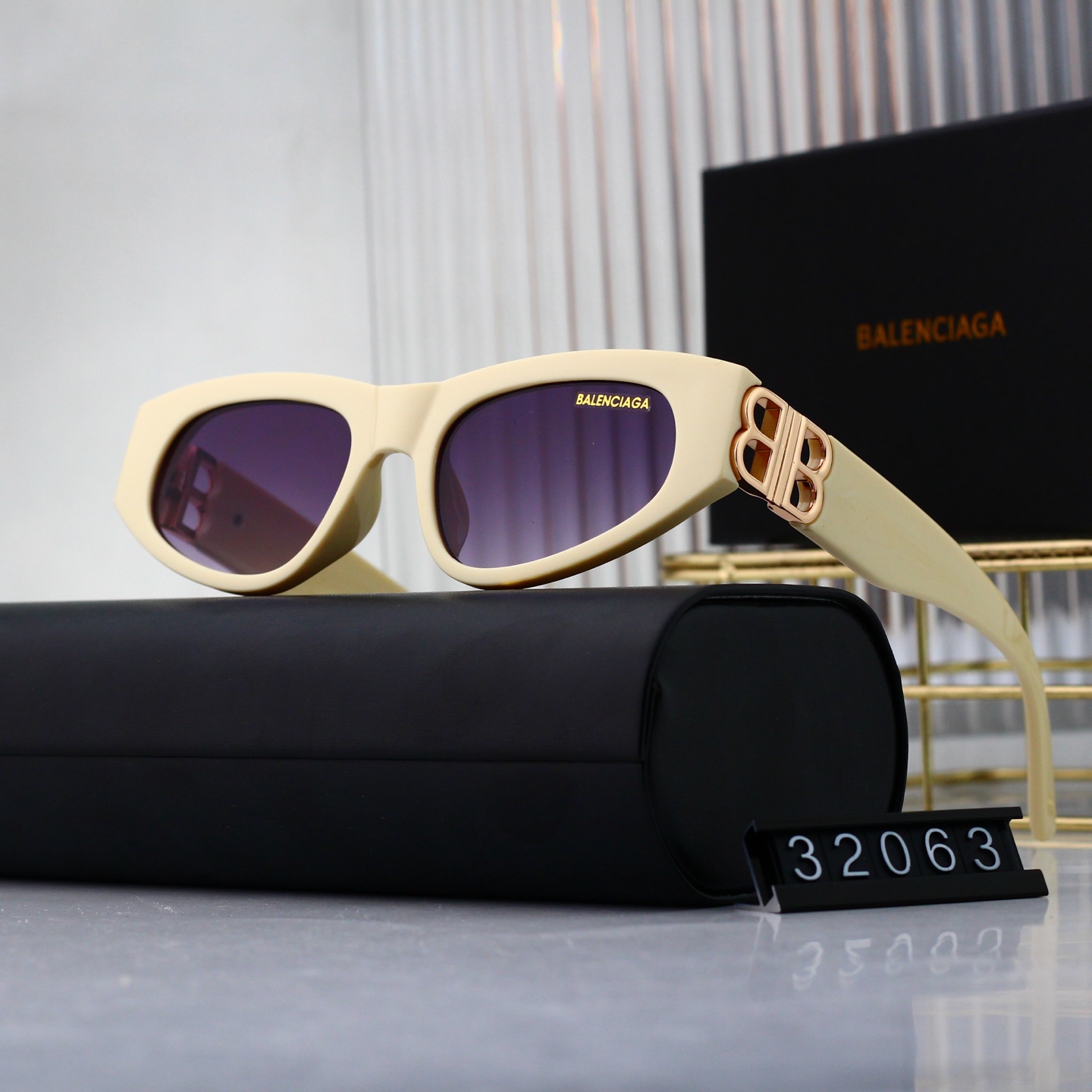 Balenciaga Basic Glasses