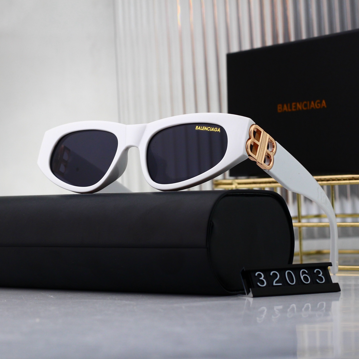 Balenciaga Basic Glasses