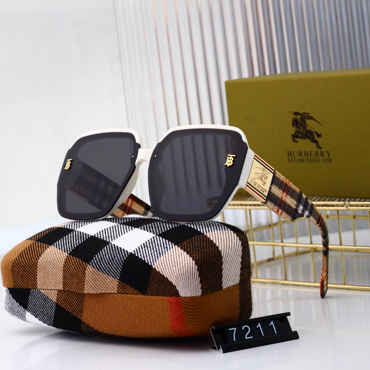 Burberry Basic Glasses