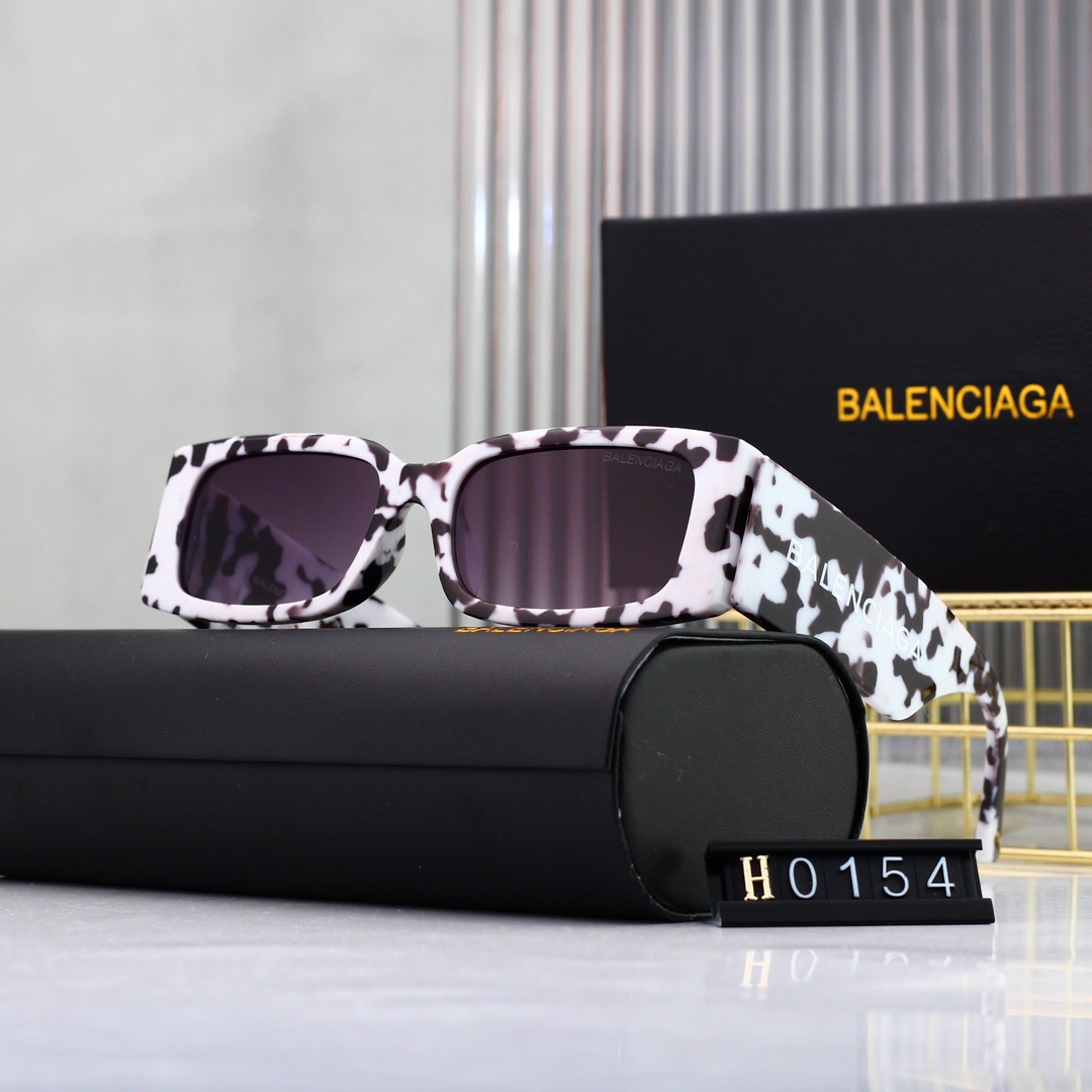 Balenciaga Basic Glasses