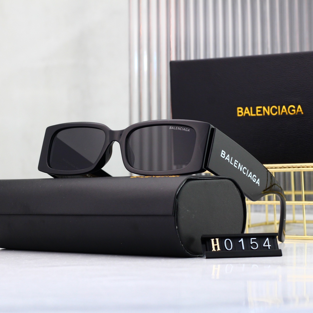 Balenciaga Basic Glasses