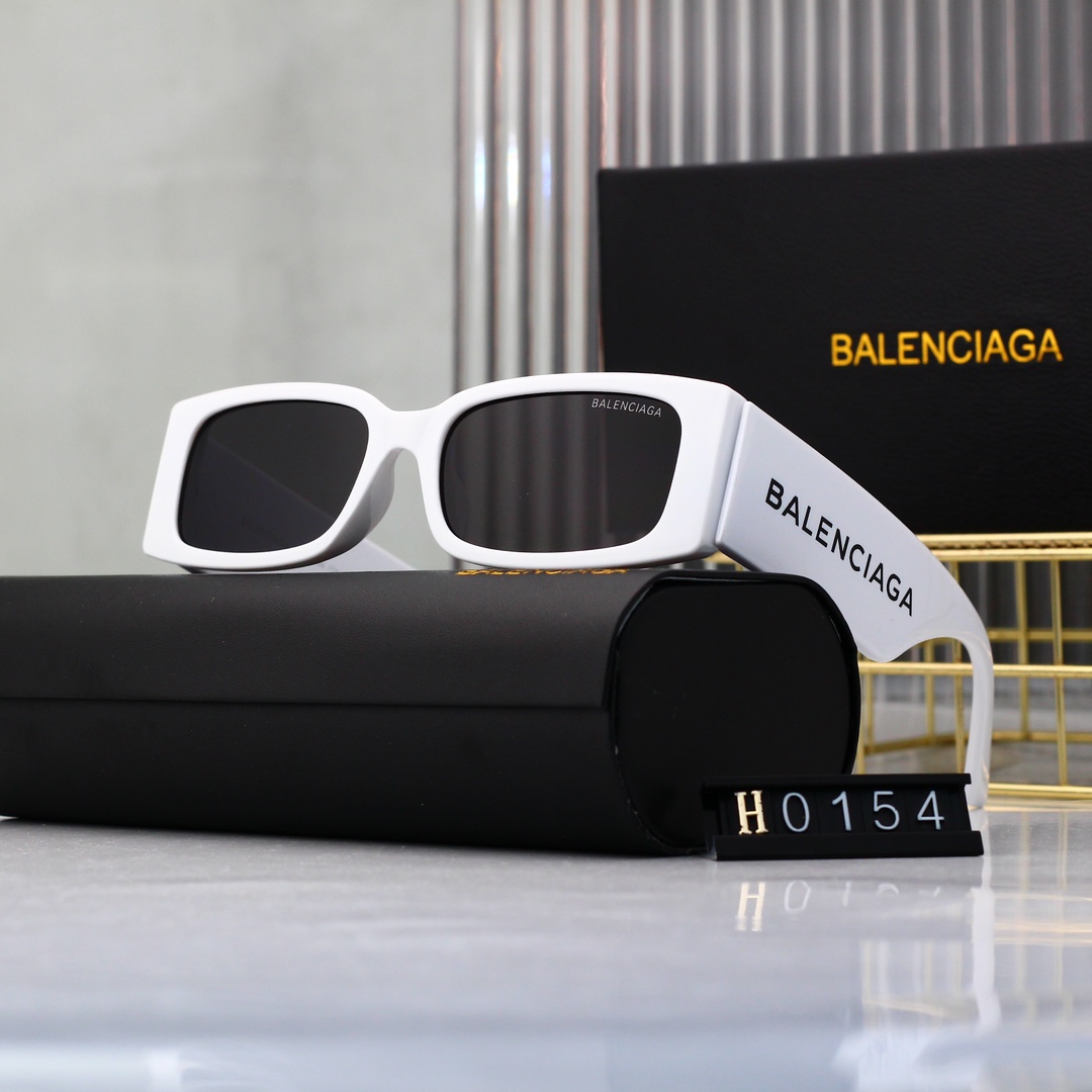 Balenciaga Basic Glasses