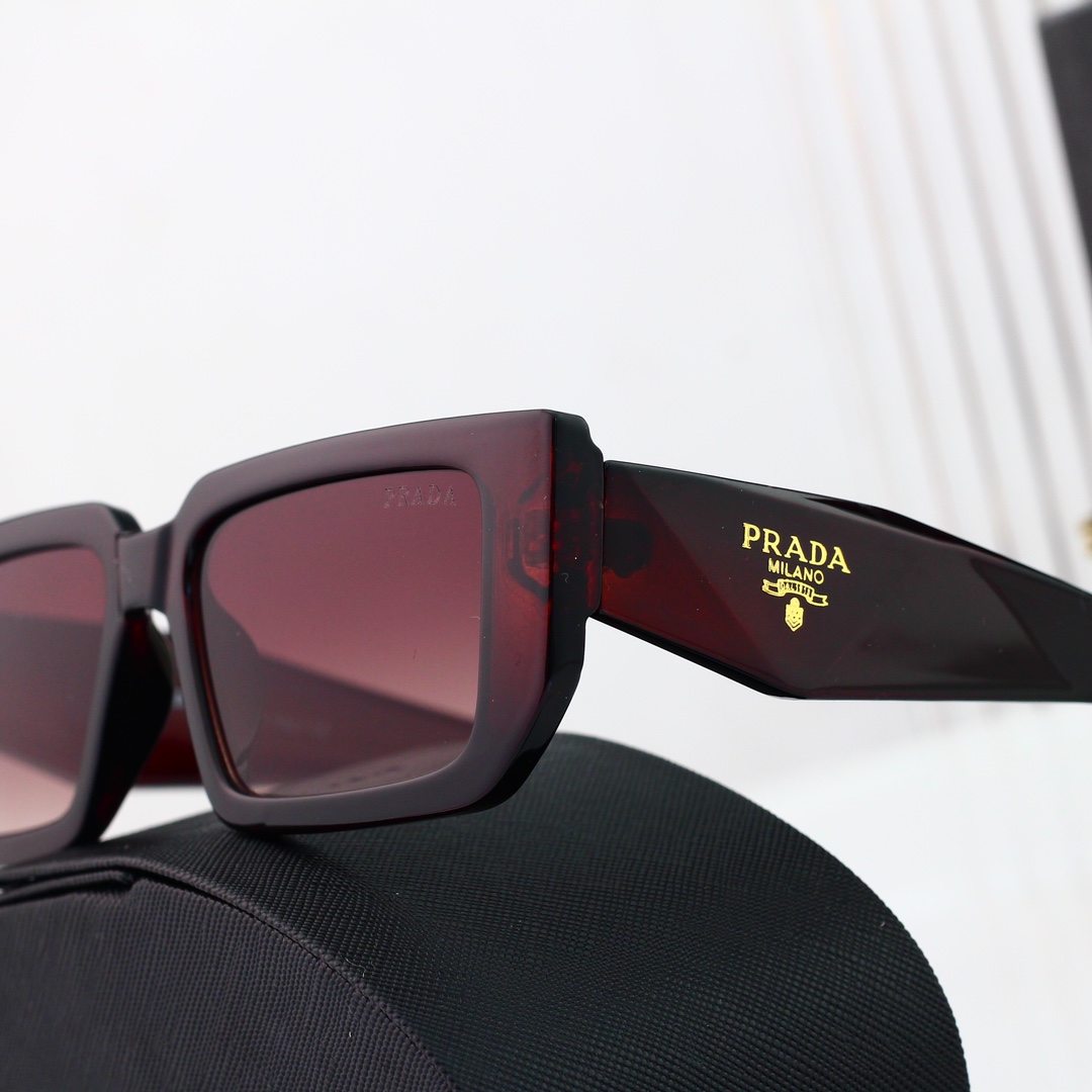 Prada Basic Glasses