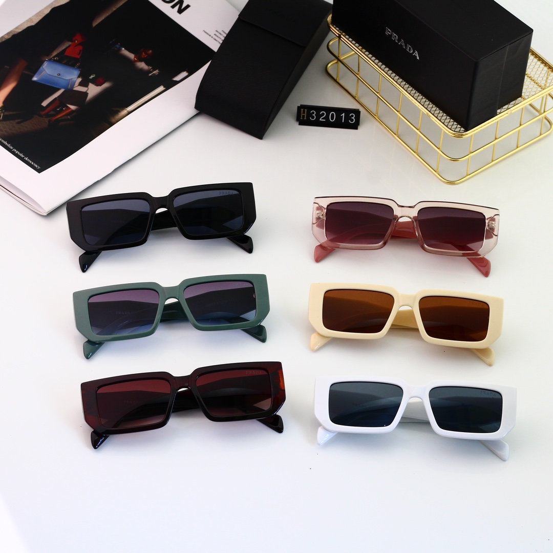 Prada Basic Glasses