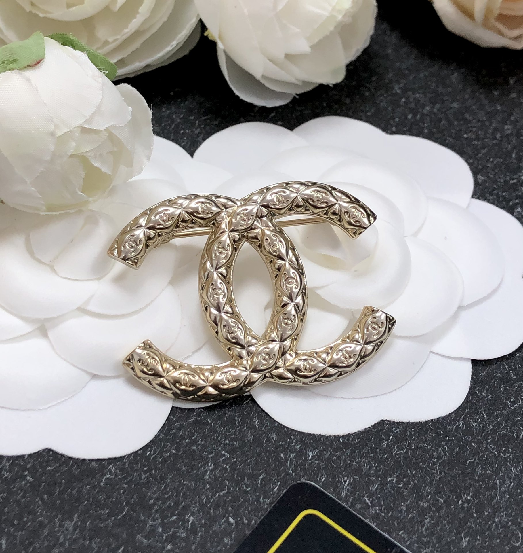 Chanel Brooch L