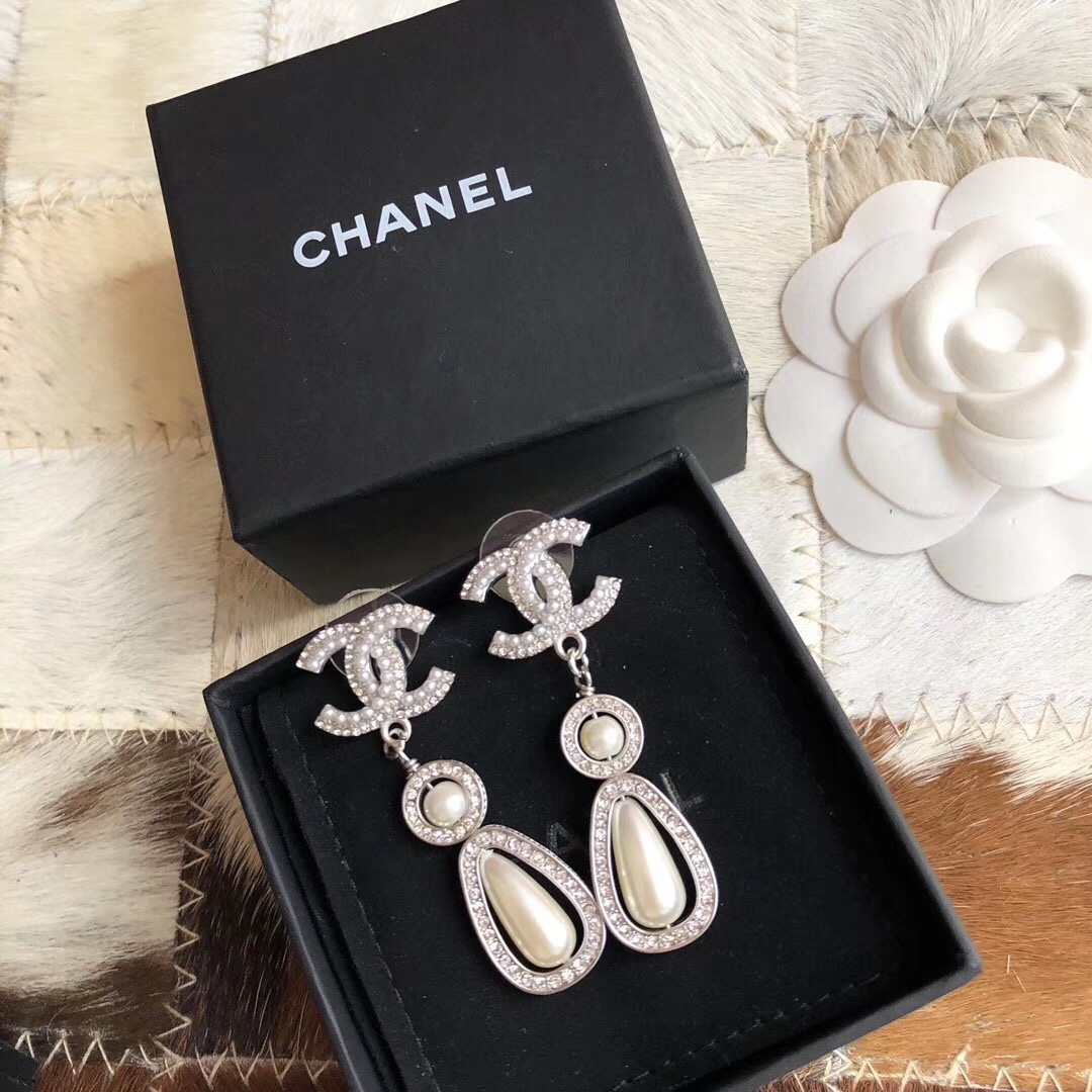 Chanel Earrings Silver S-l