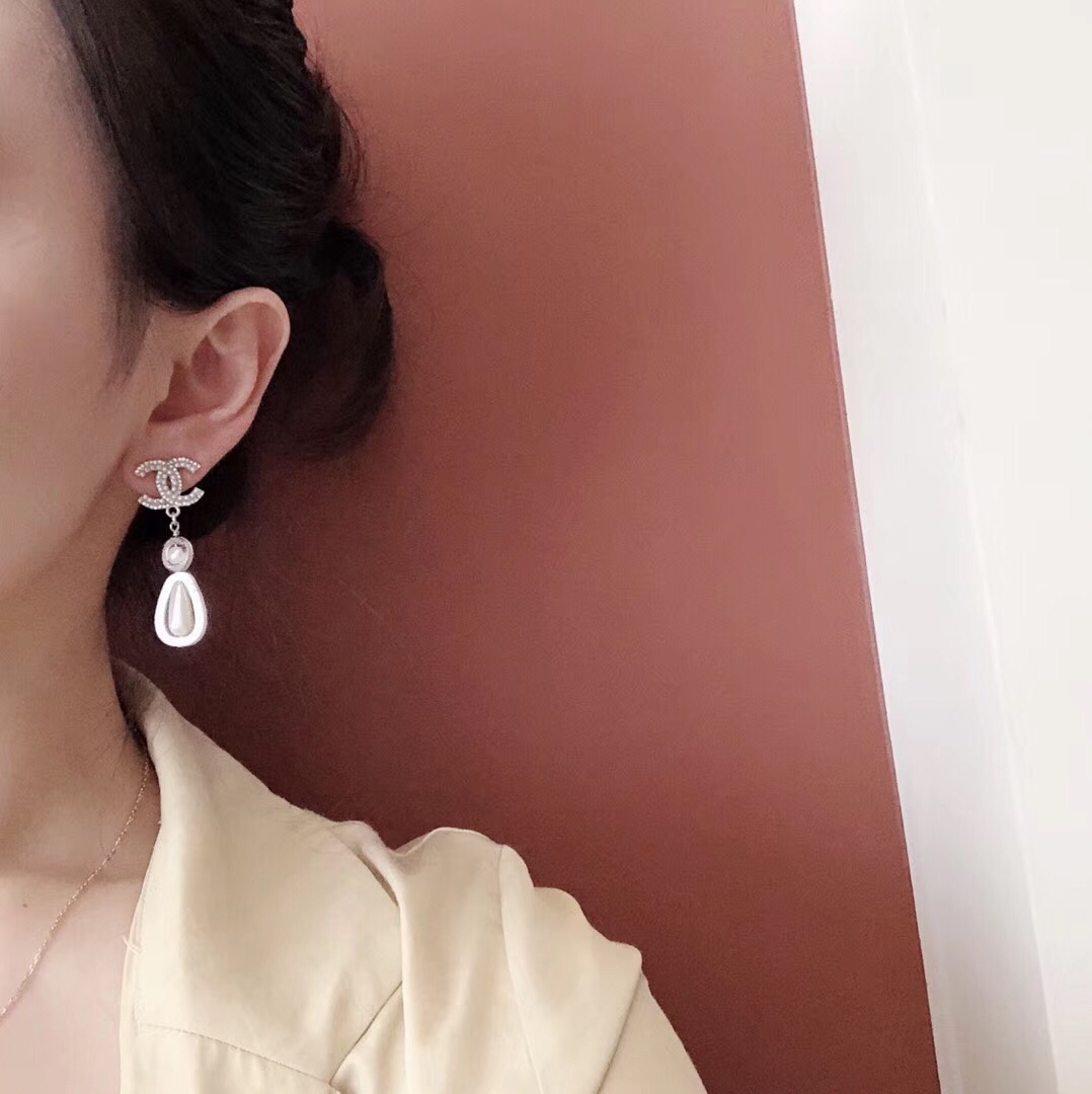 Chanel Earrings Silver S-l