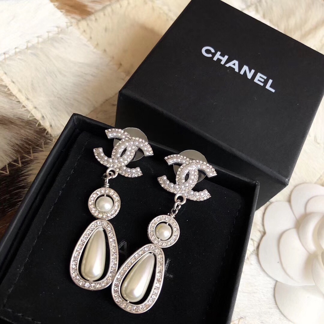 Chanel Earrings Silver S-l
