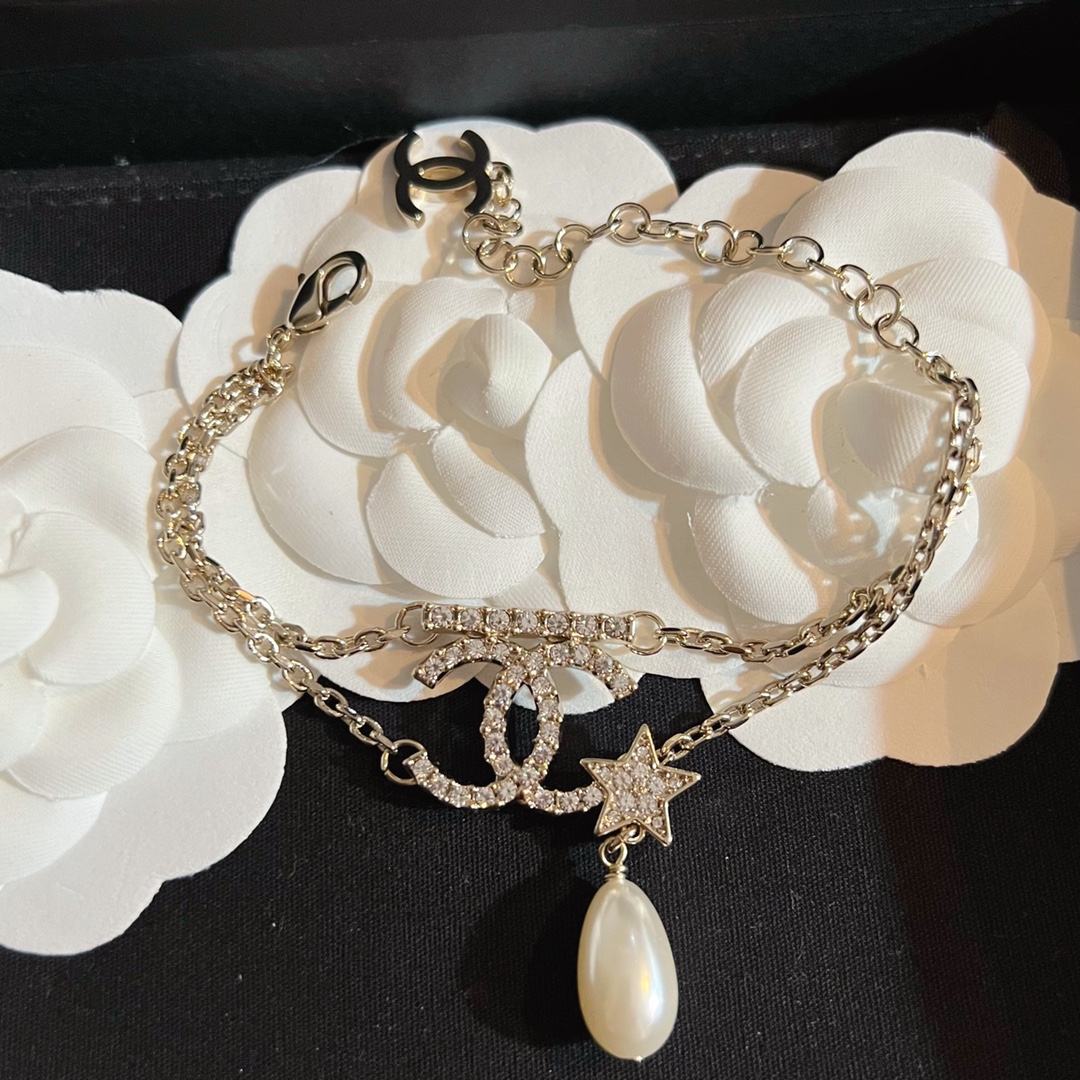 Chanel Bracelet Pearl