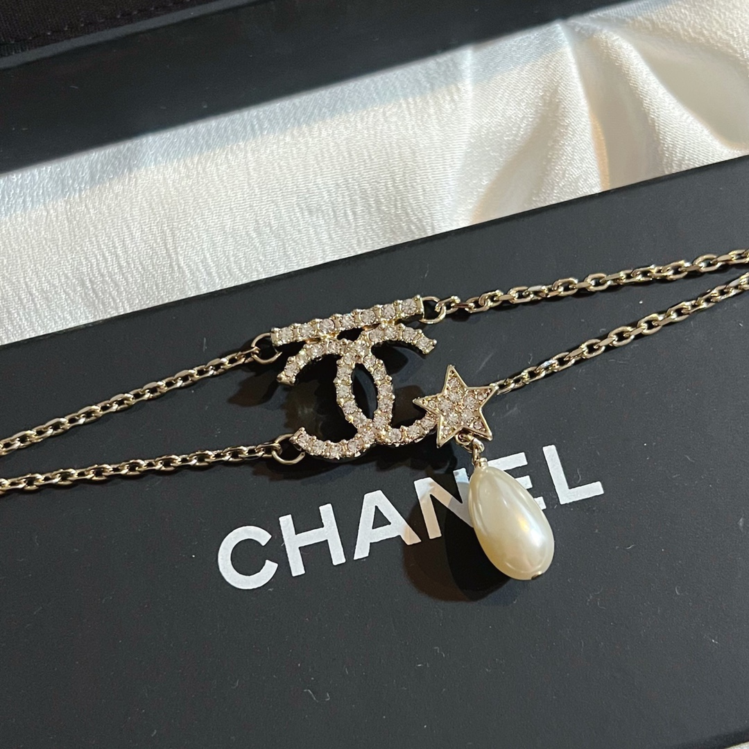 Chanel Bracelet Pearl