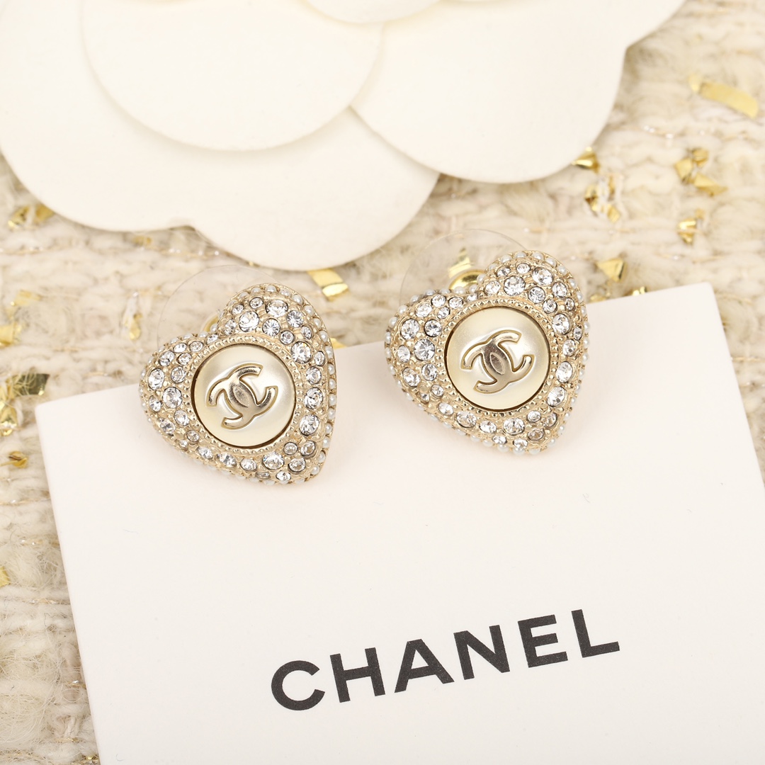 Chanel Earrings Inlaid L