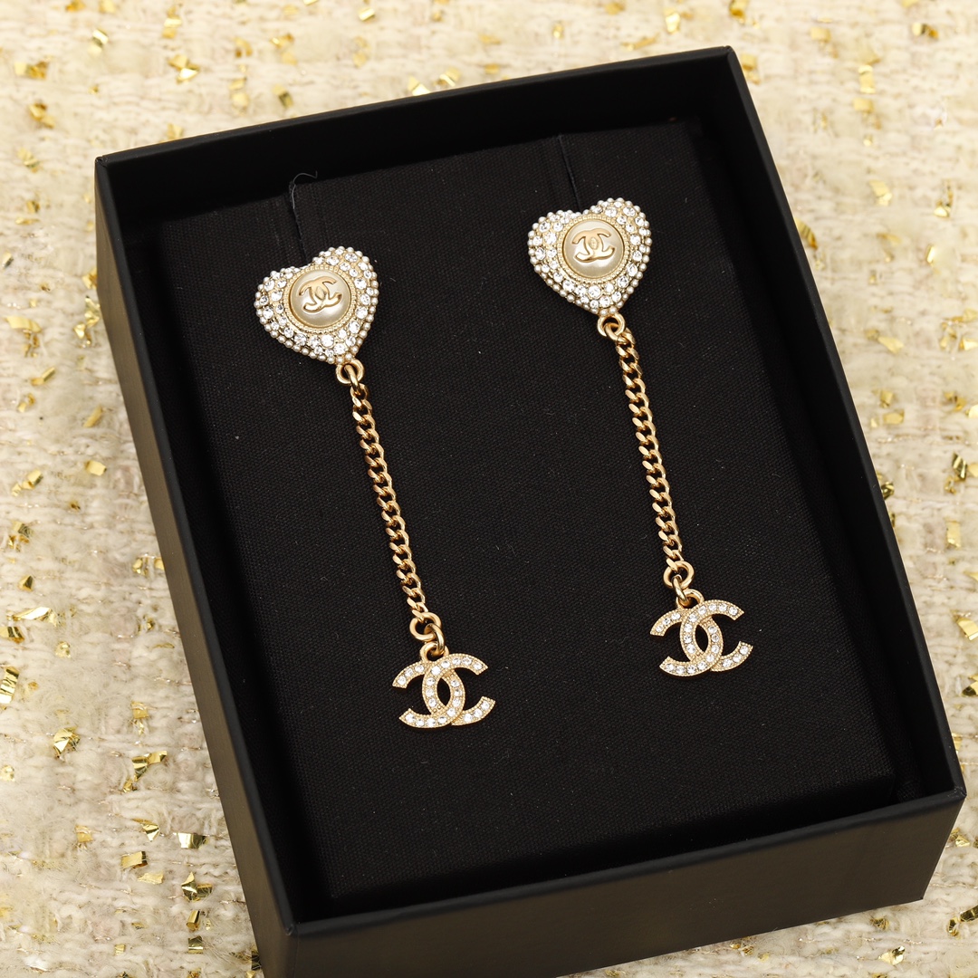 Chanel Earrings Inlaid L