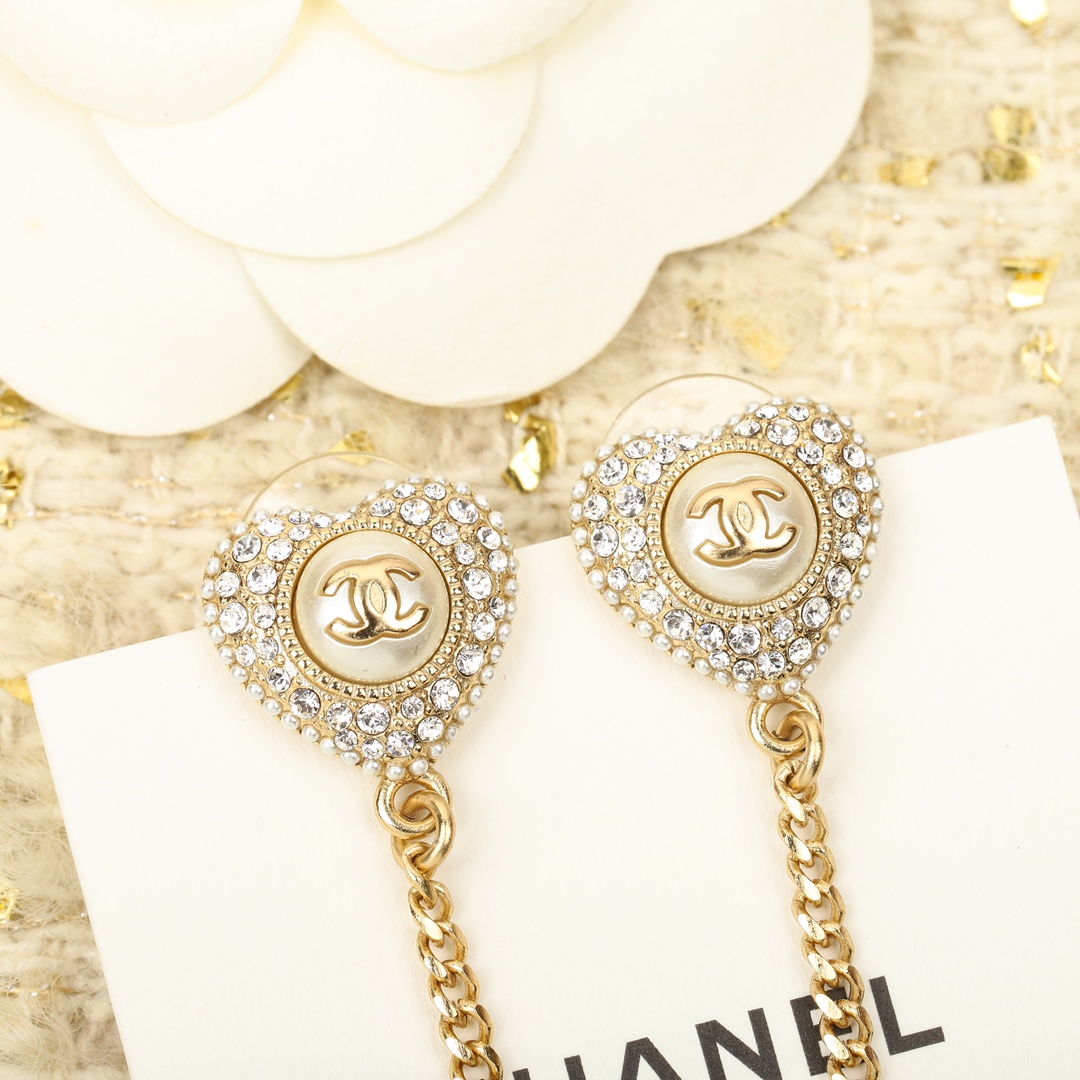 Chanel Earrings Inlaid L