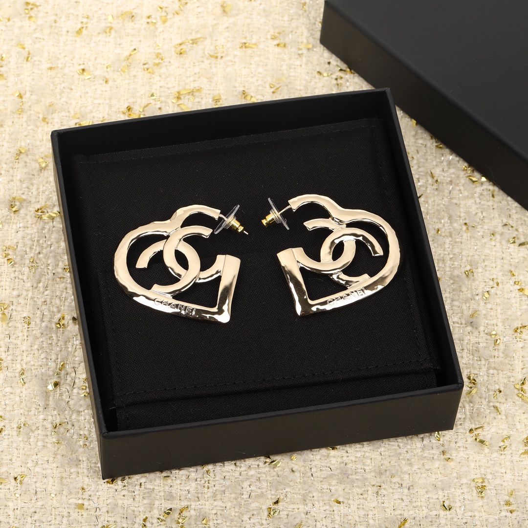 Chanel Earrings L
