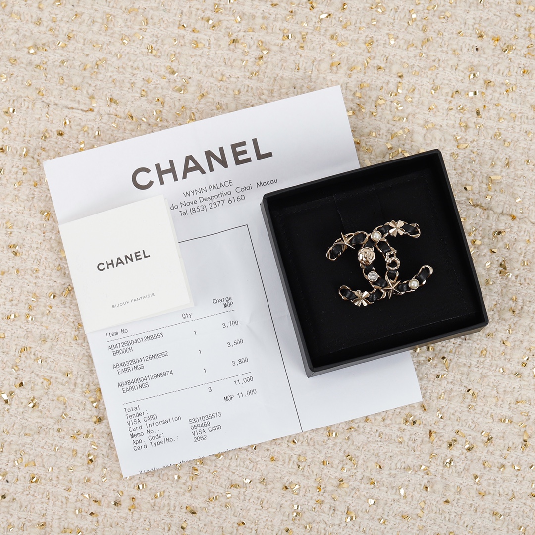 Chanel Brooch Pearl S-l