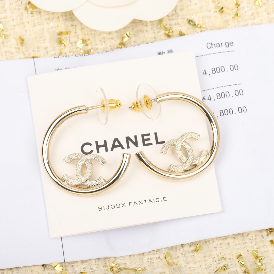 Chanel Earrings L