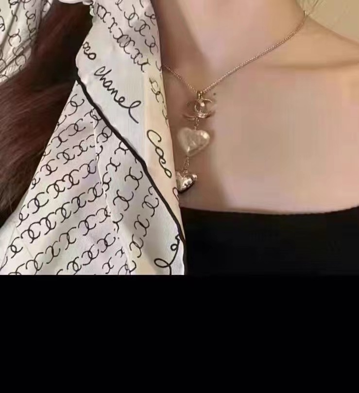 Chanel Necklace Pearl Gold L