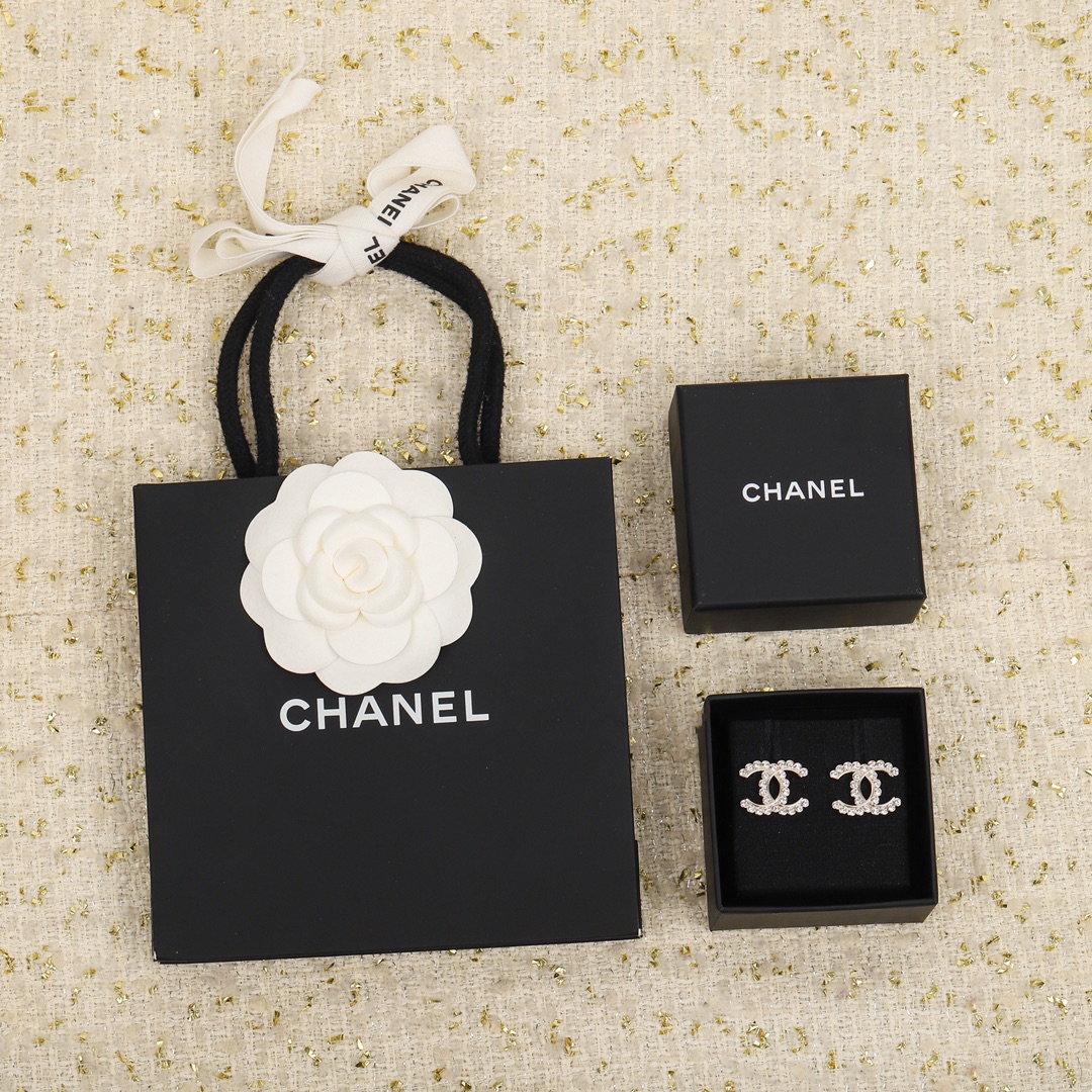 Chanel Earrings L