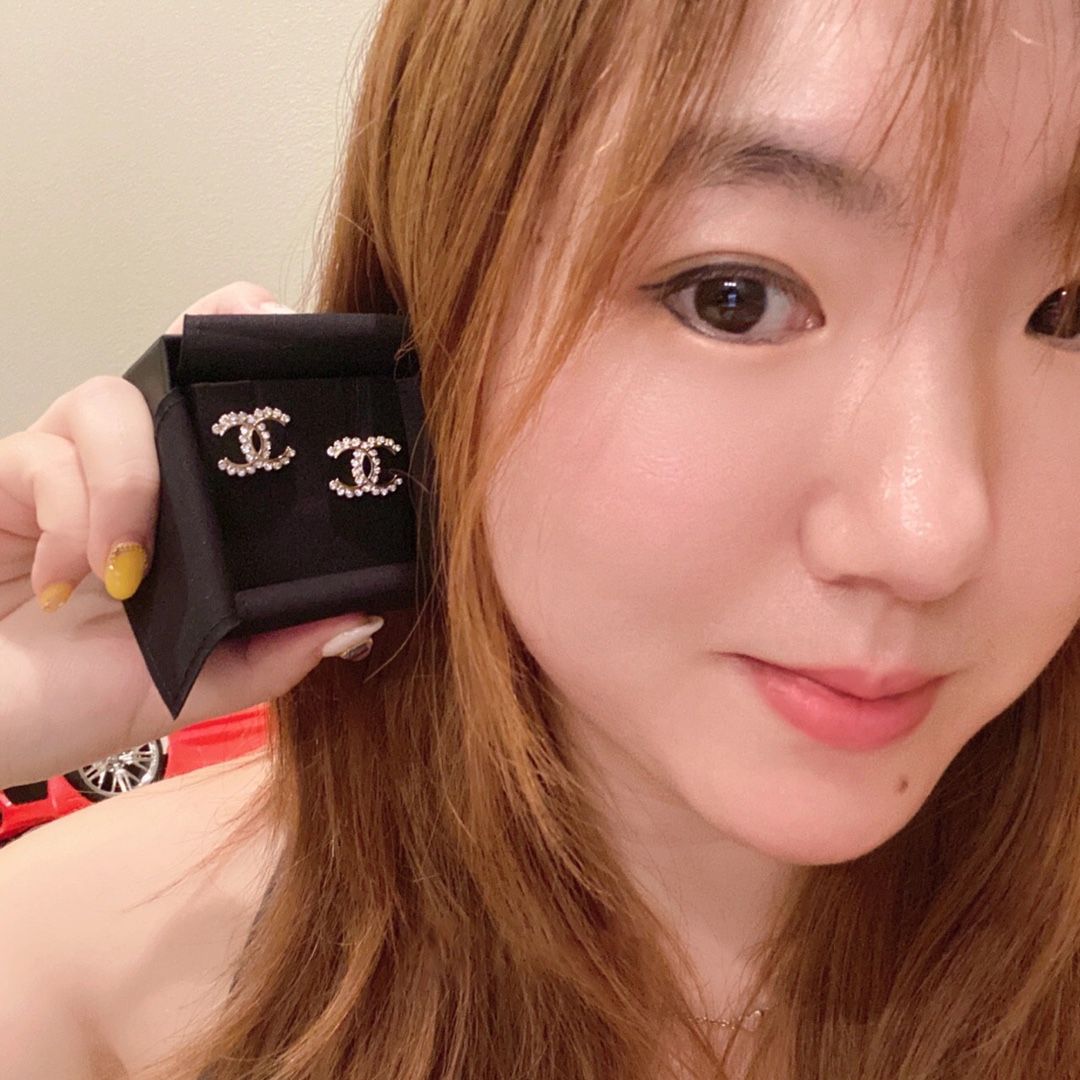 Chanel Earrings L