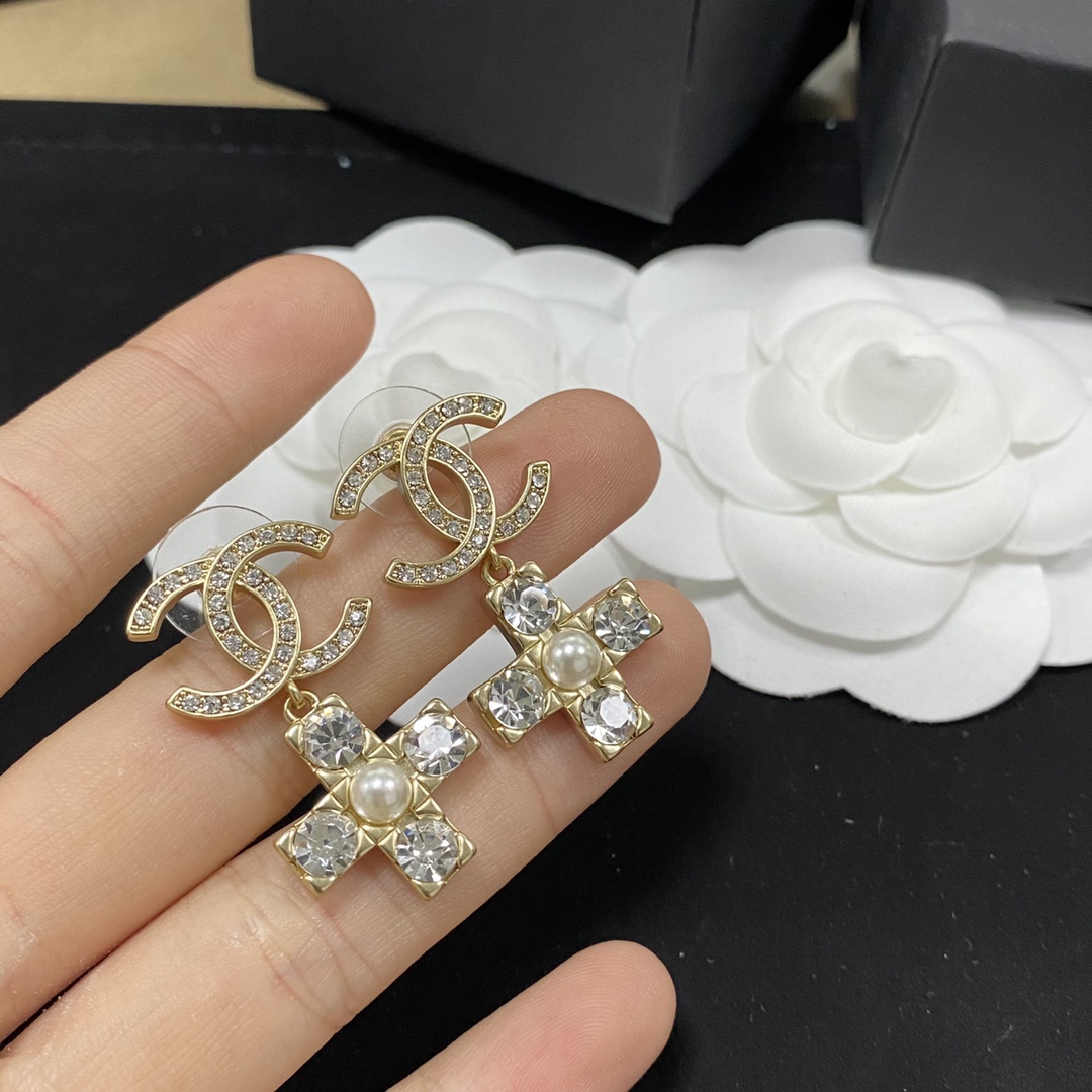 Chanel Earrings L