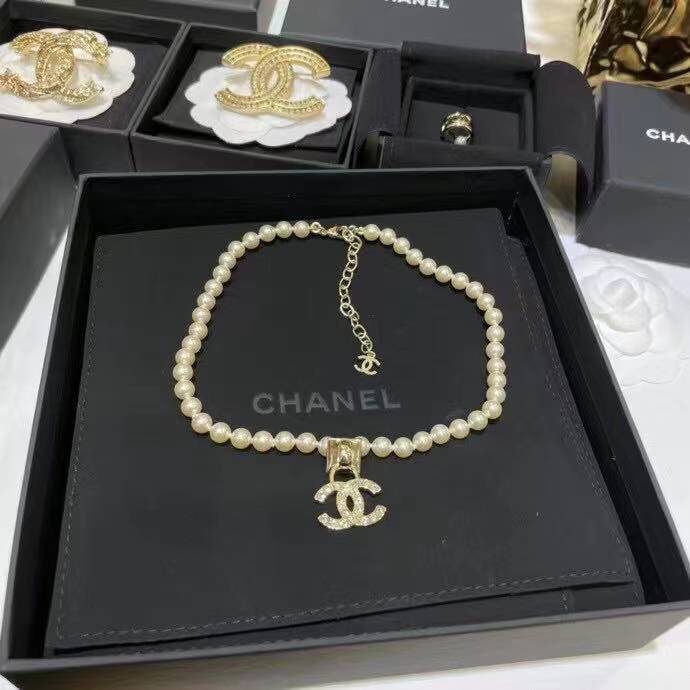 Chanel Necklace Pearl L