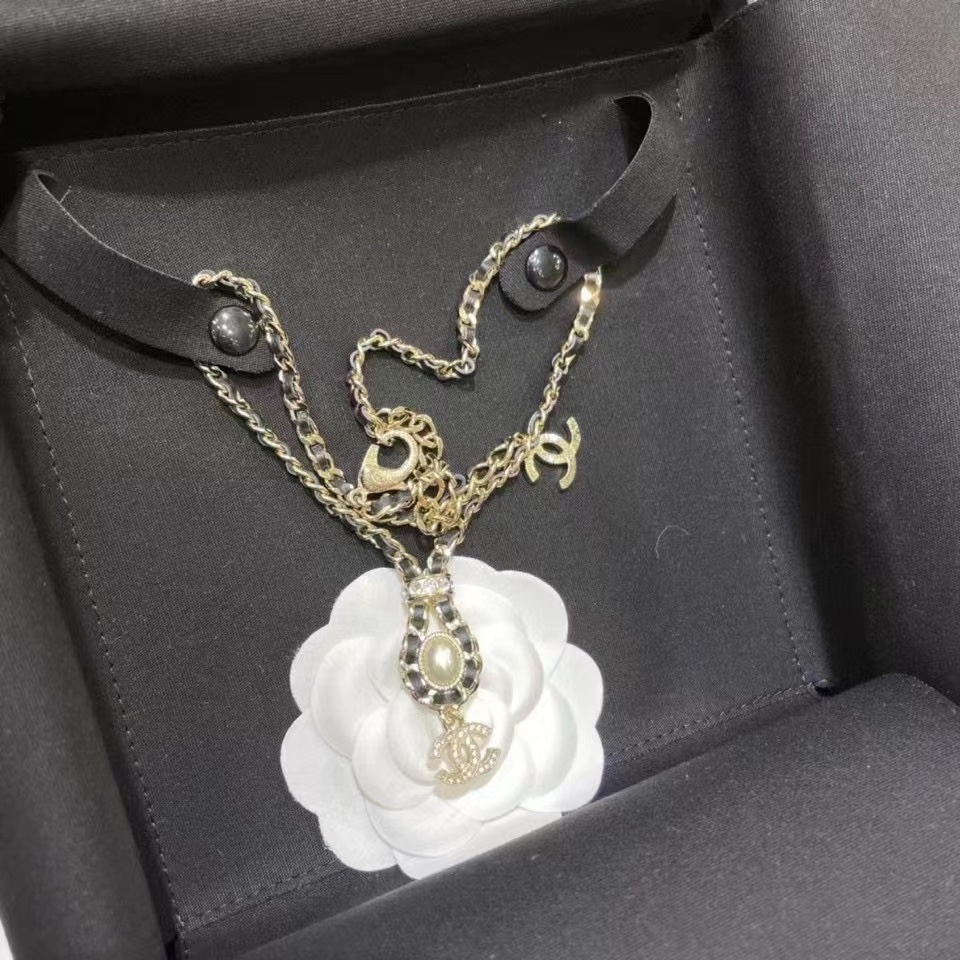 Chanel Necklace L