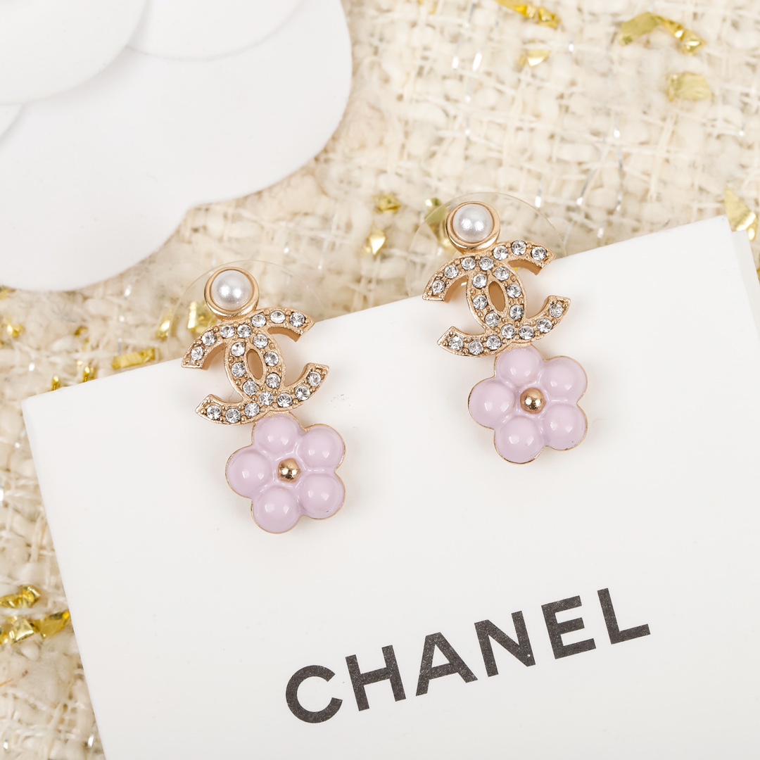 Chanel Earrings Pearl L