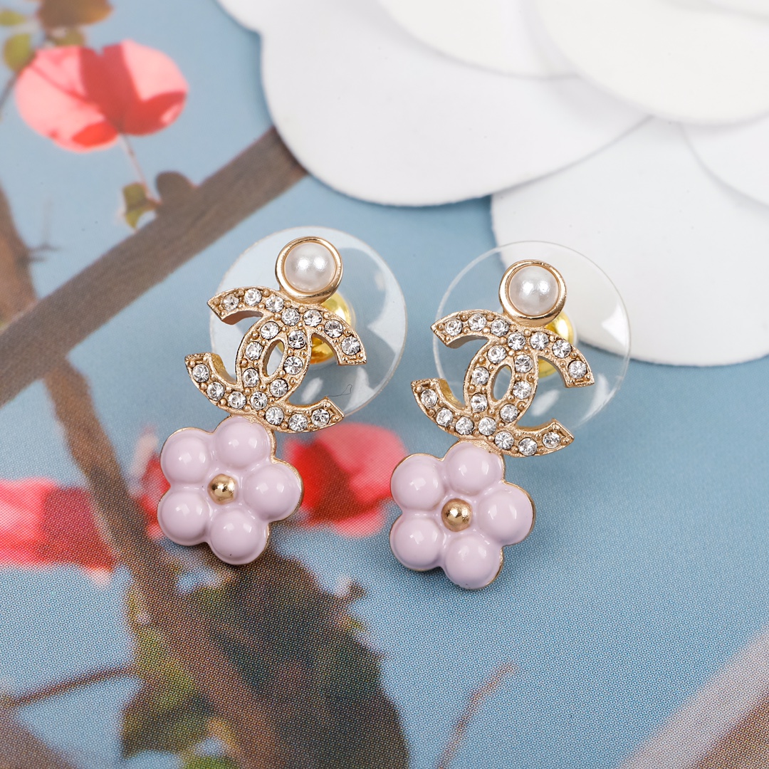 Chanel Earrings Pearl L