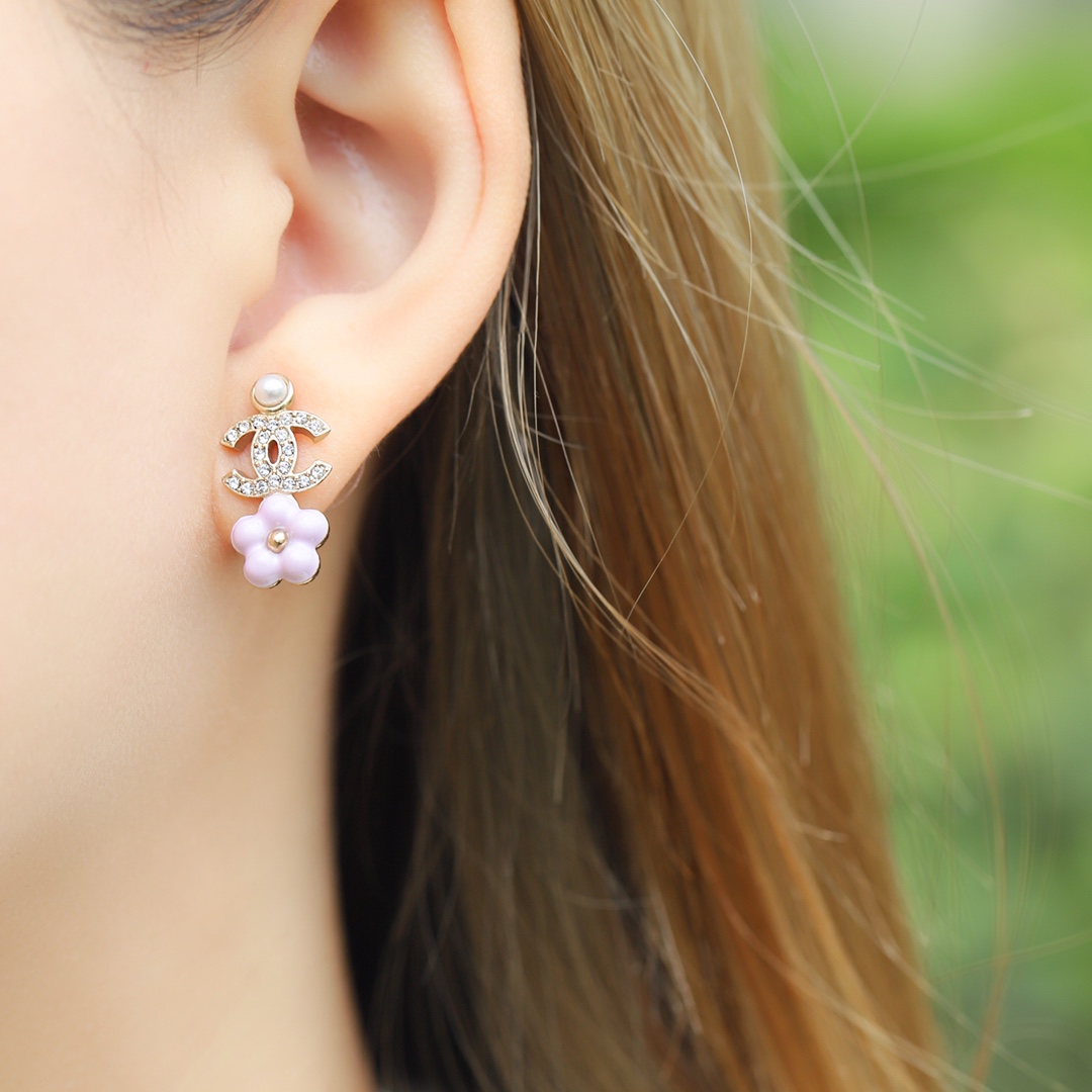 Chanel Earrings Pearl L