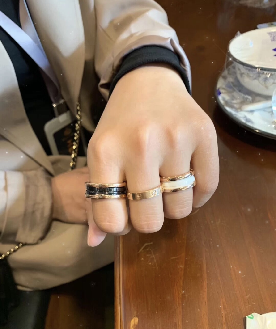 Bvlgari Basic Jewelry Gold