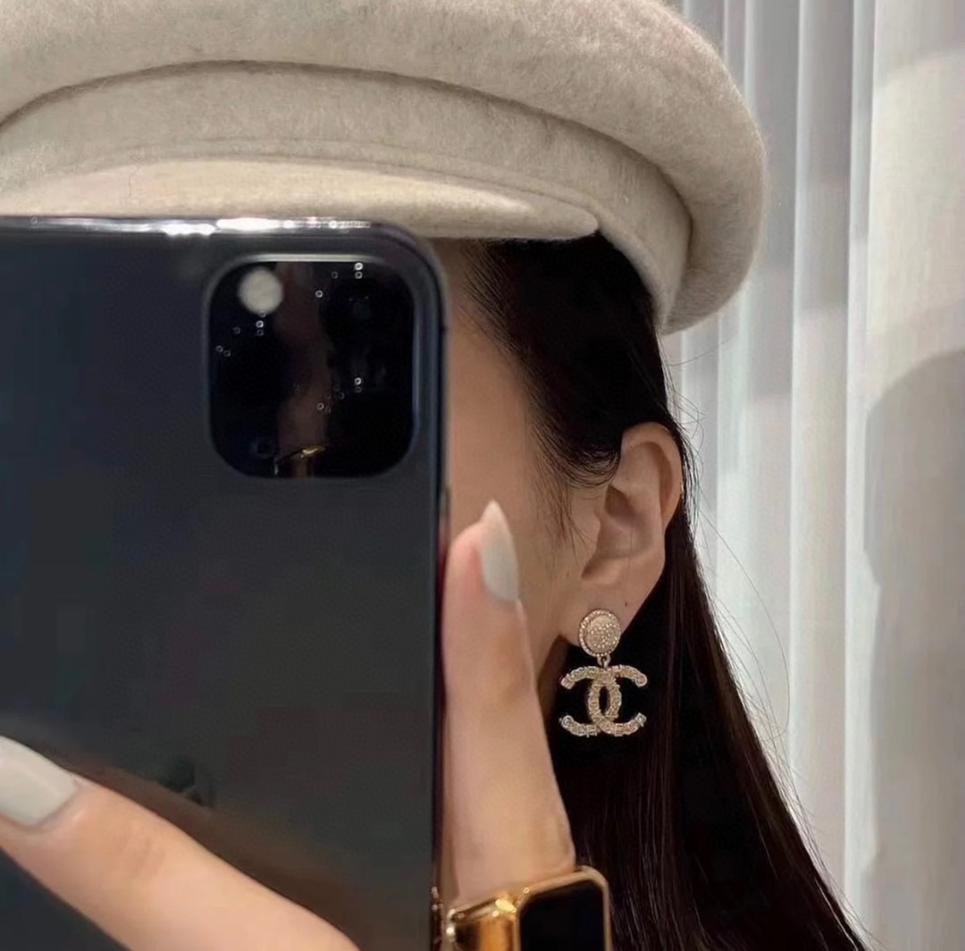 Chanel Earrings L