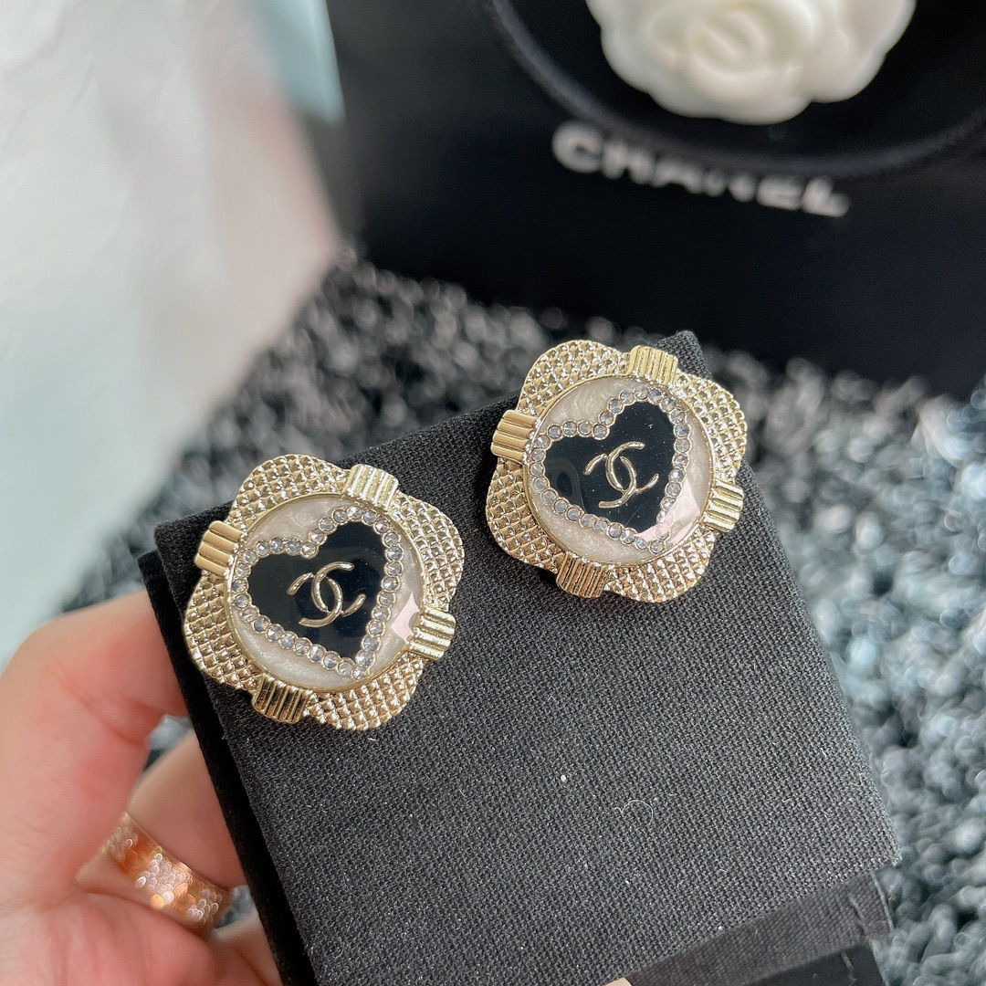 Chanel Earrings Black