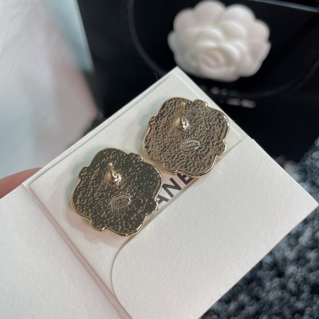 Chanel Earrings Black