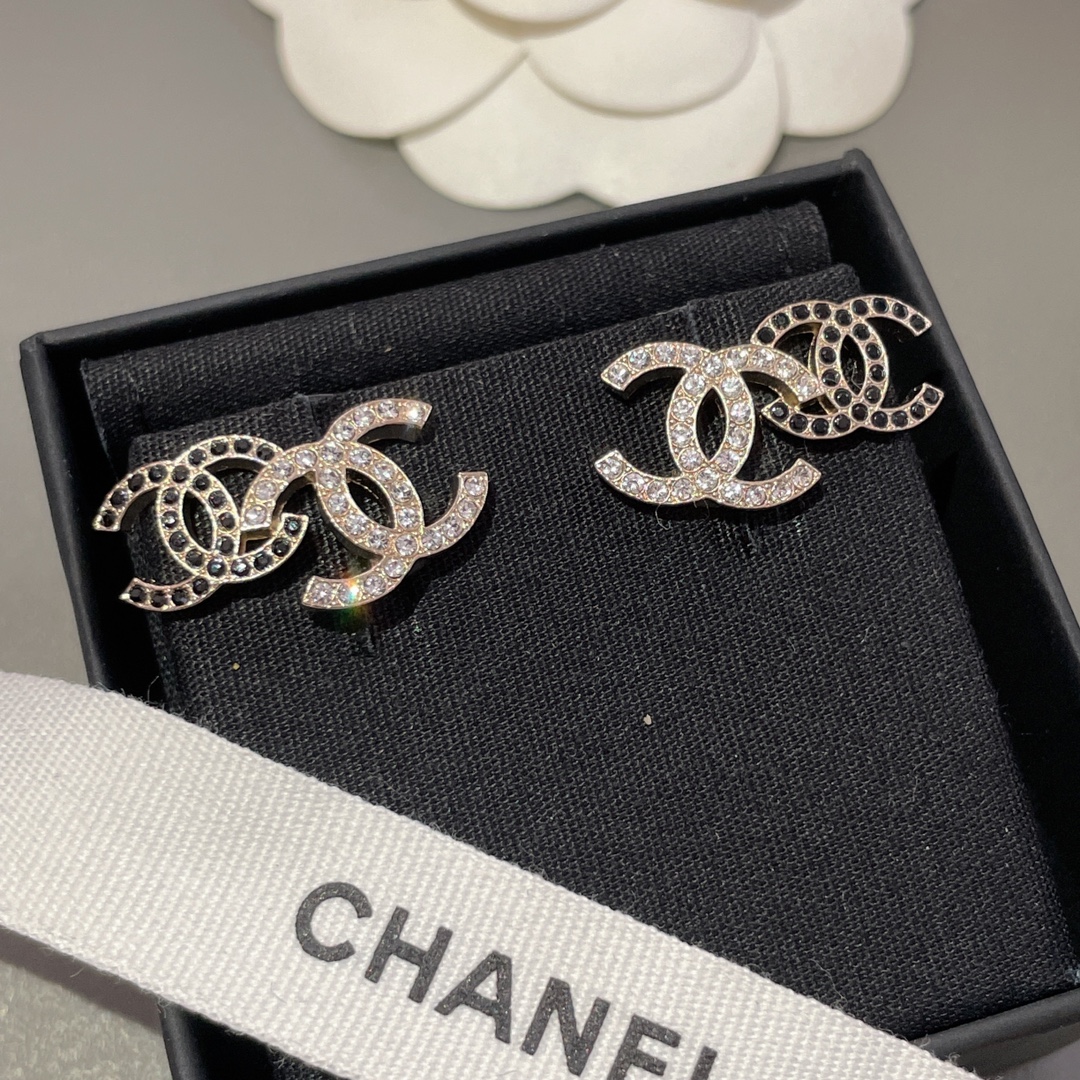 Chanel Earrings S-l