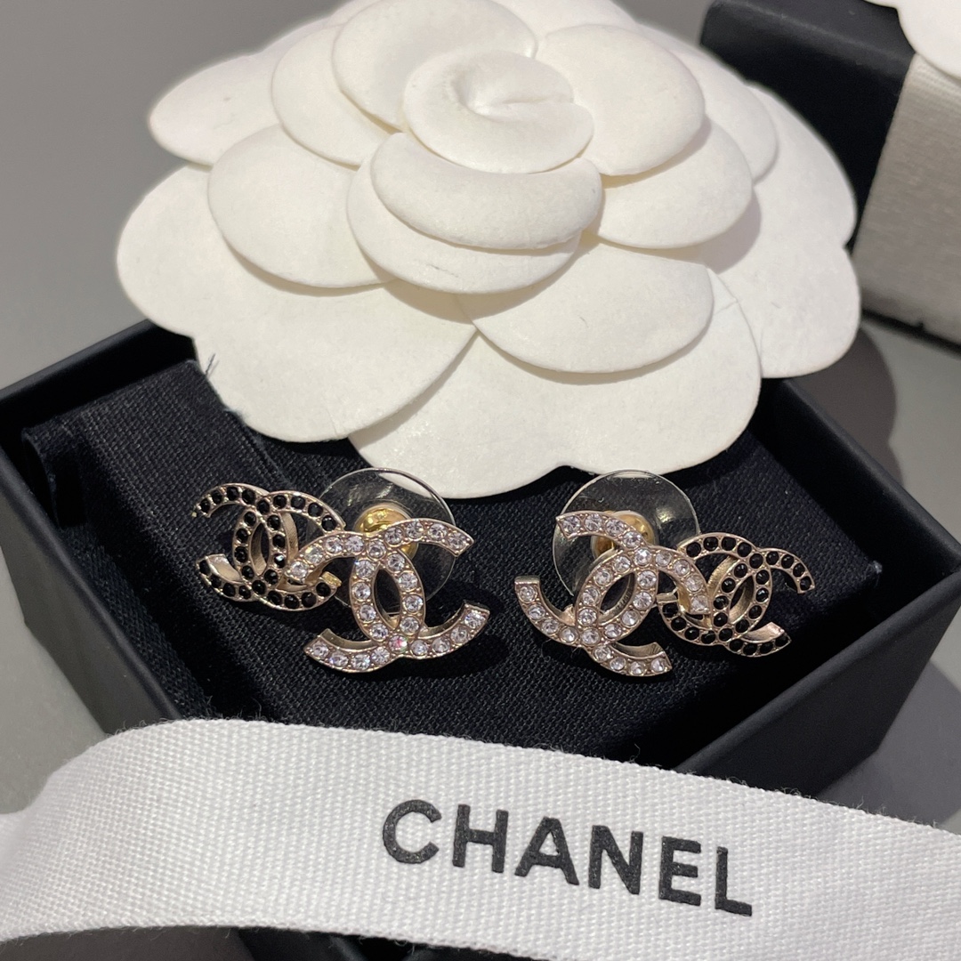 Chanel Earrings S-l