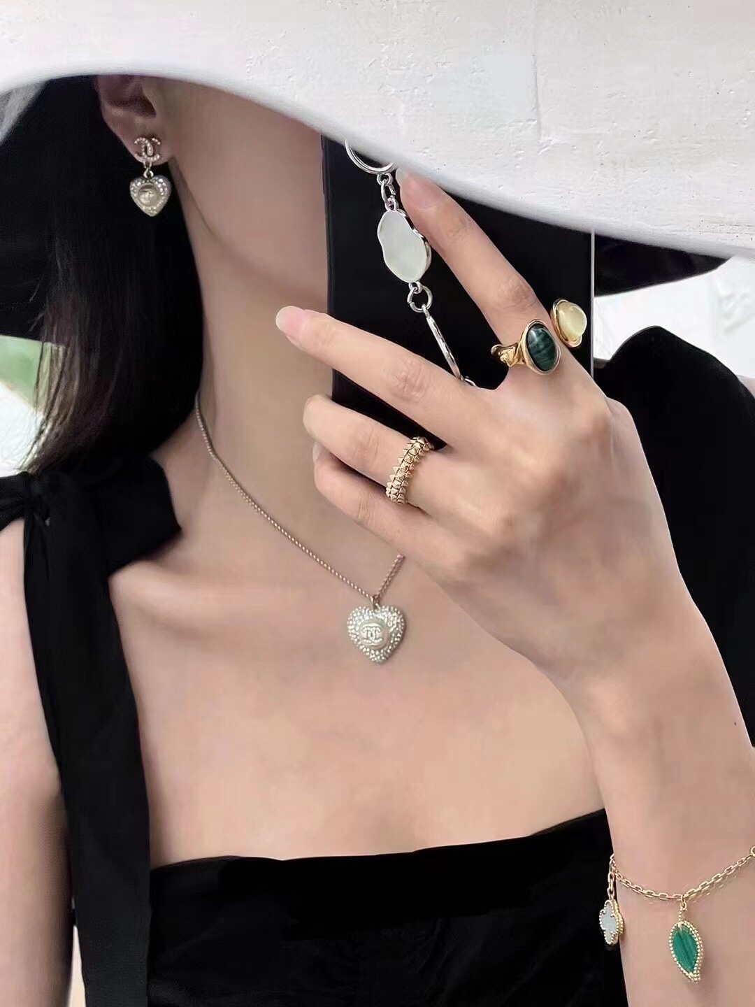 Chanel Earrings Pearl