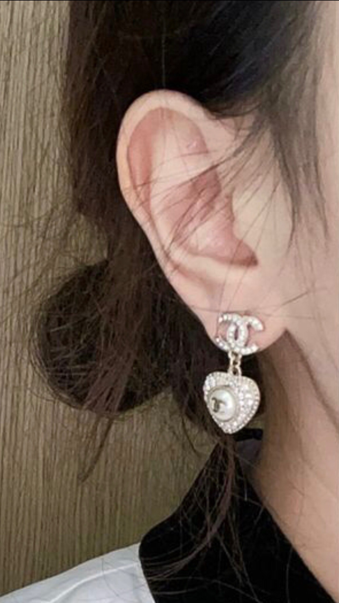 Chanel Earrings Pearl