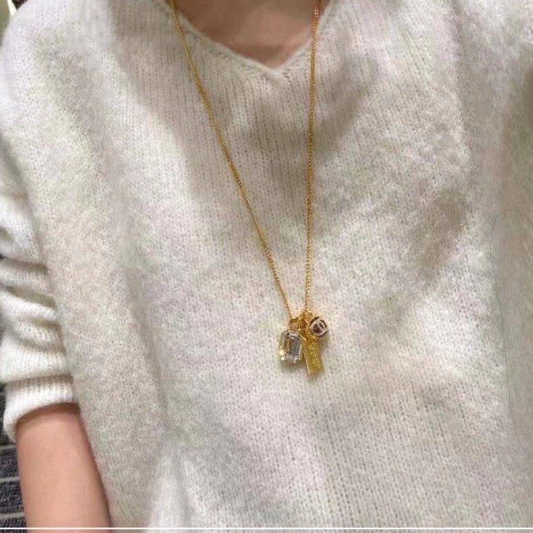 Chanel Female Necklace Gold Gold L