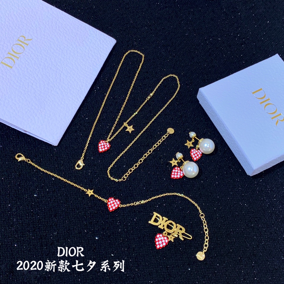 Dior Necklace Gold S-l-m