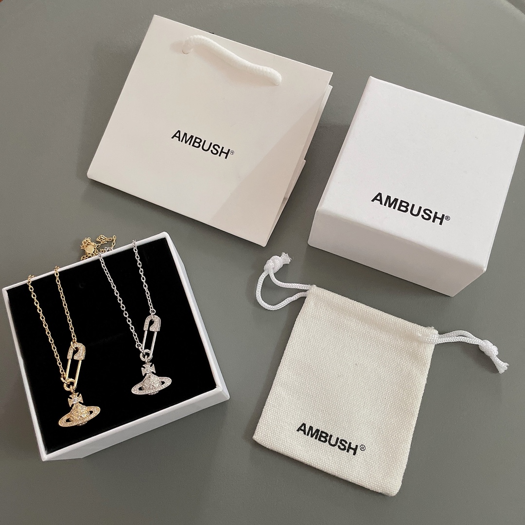 Viviennewestwood Necklace Silver Gold S