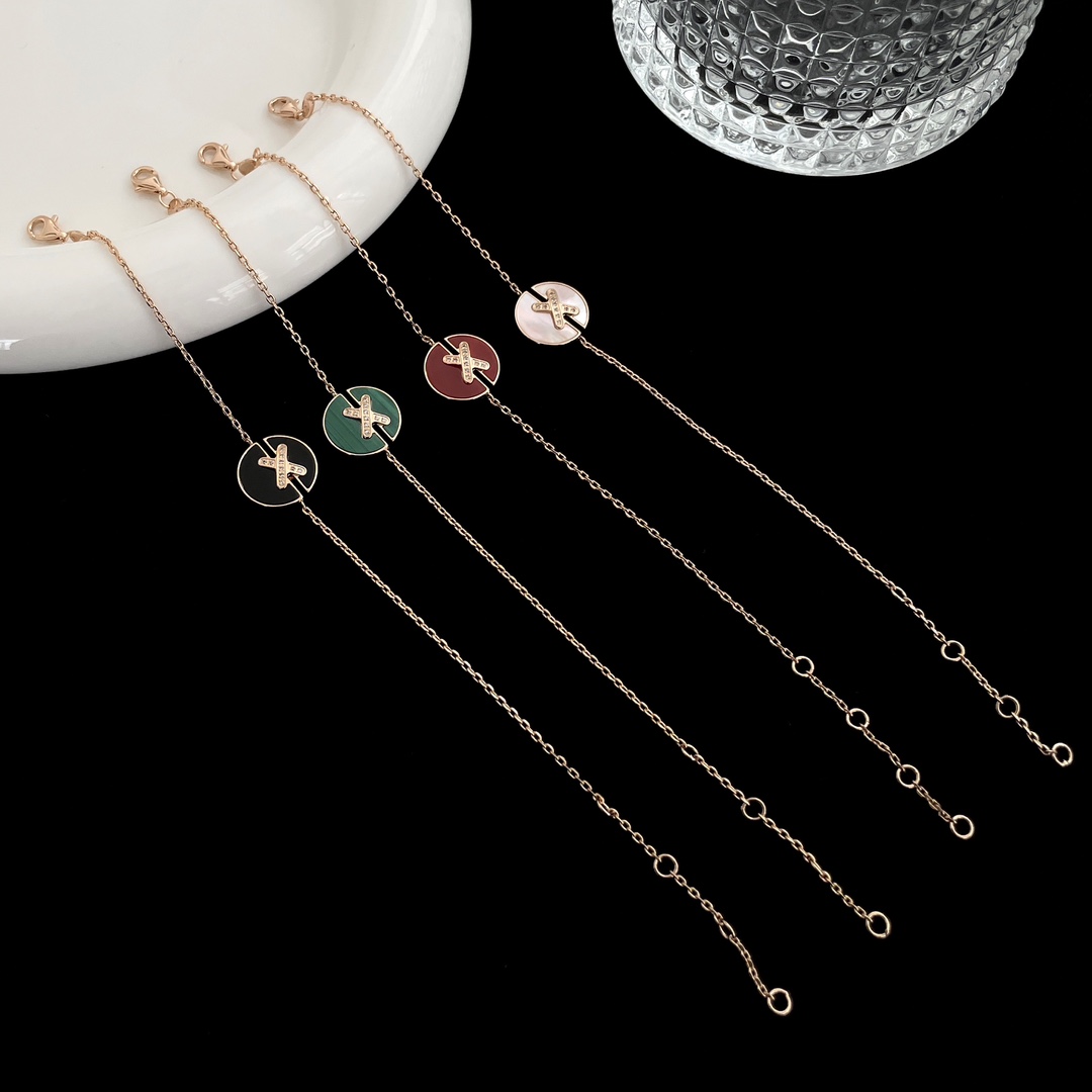 Chanel Bracelet Diamond Rose Gold Inlaid S-l-m