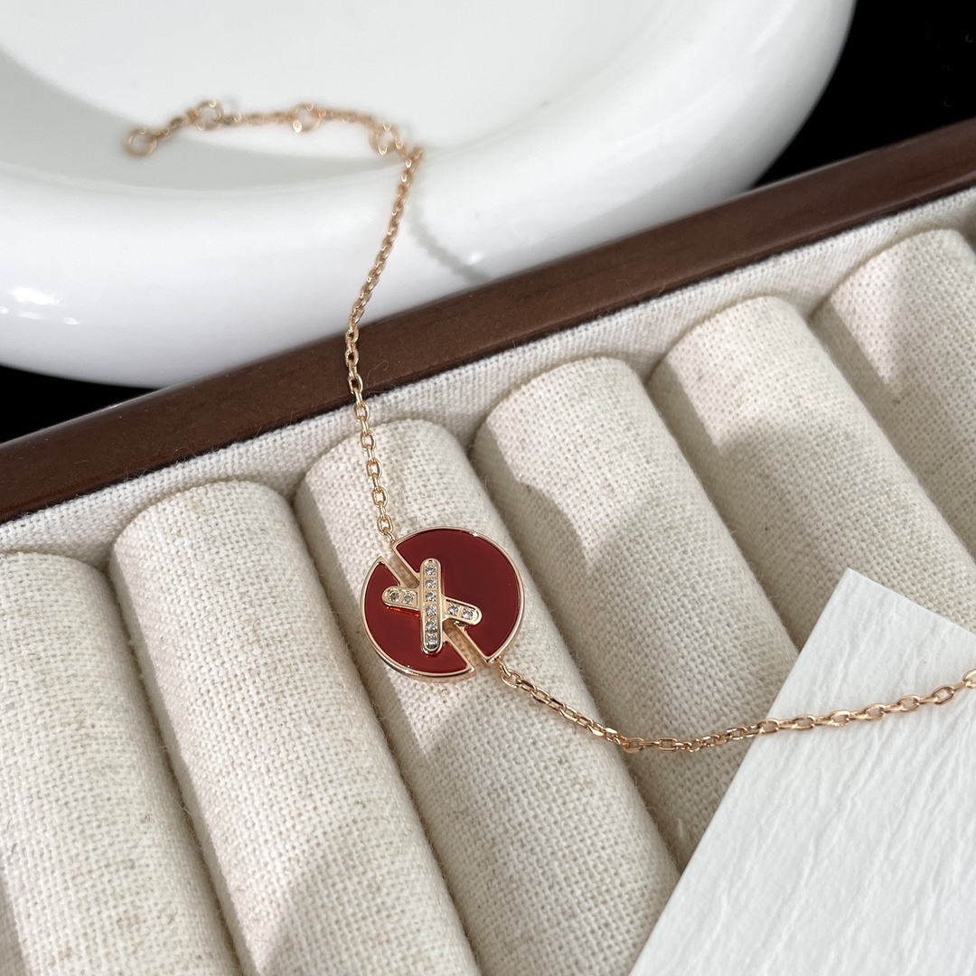 Chanel Bracelet Diamond Rose Gold Inlaid S-l-m