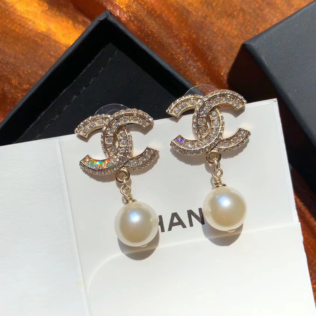 Chanel Earrings Pearl L
