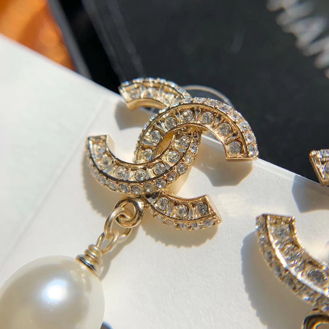 Chanel Earrings Pearl L
